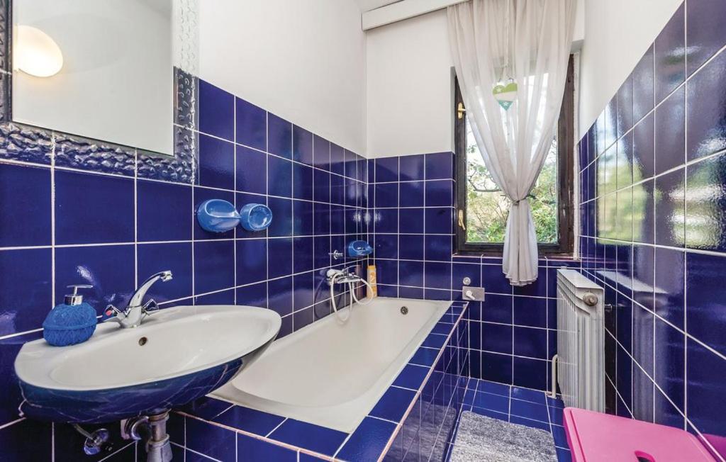Rooms Croatia With Parking, Kitchen And Dining Area For Guests Rijeka Ngoại thất bức ảnh