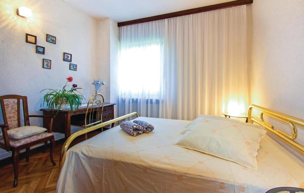 Rooms Croatia With Parking, Kitchen And Dining Area For Guests Rijeka Ngoại thất bức ảnh